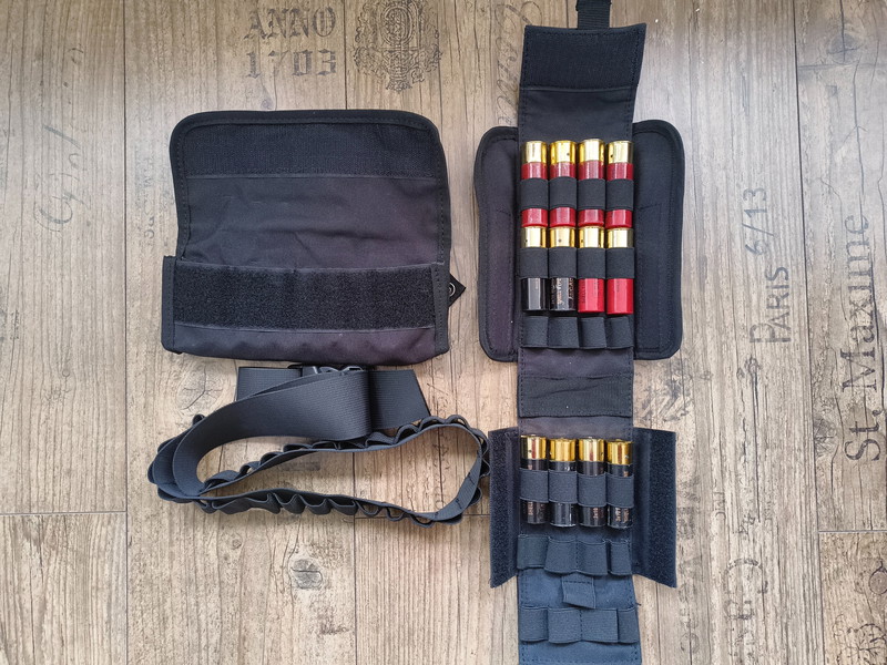 Bild 1 für 12x shotgun shell met tassen/sling