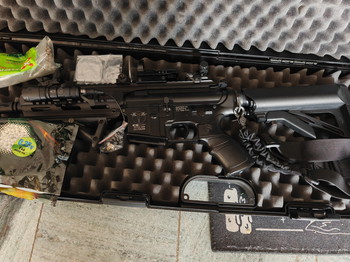 Afbeelding 3 van M4 Replica met accessoires