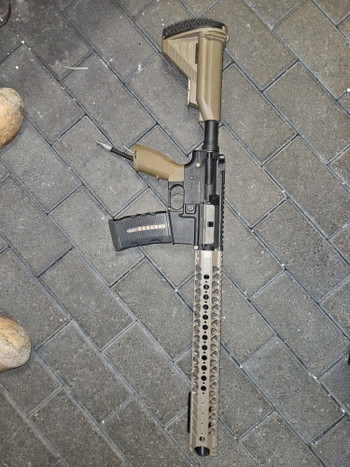 Image 5 for Specna Arms LVOA AR15 met PolarStar Kythera HPA  incl m4 mag
