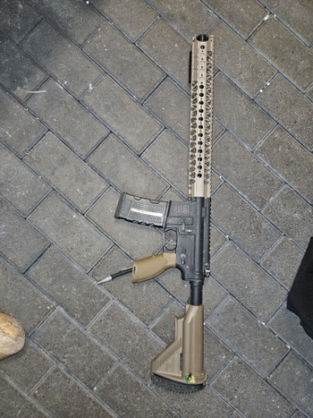 Image 6 for Specna Arms LVOA AR15 met PolarStar Kythera HPA  incl m4 mag