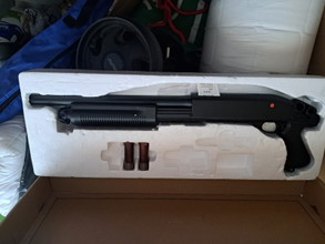 Image for Pomp action shotgun (CM.351)