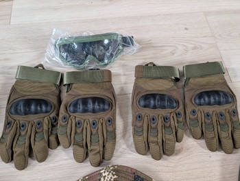 Bild 3 für Bril , mond bescherming, handschoenen ongebruikt