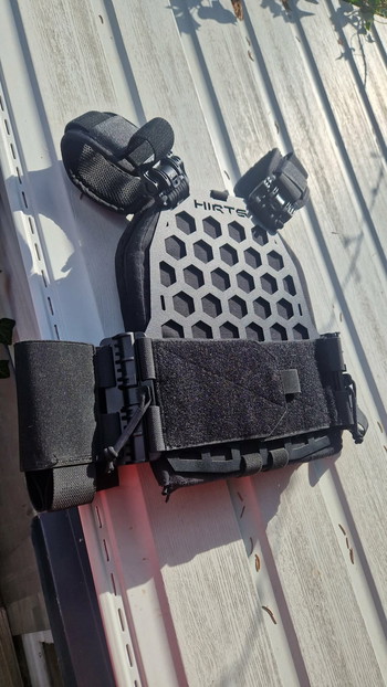 Image 2 pour porte-plaque minimaliste