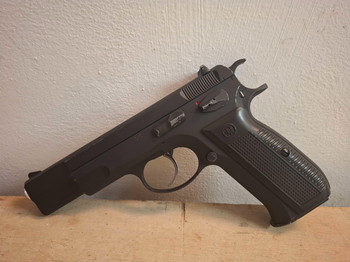 Bild 2 für KJ Works KP-09 / CZ75 - F-Mark