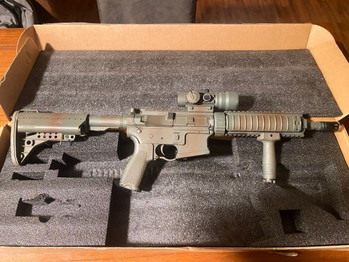 Image 2 for M4 AEG Airsoft Rifle 130rd Magazine & Battery