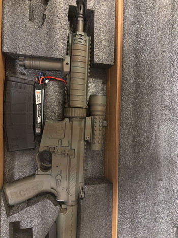 Image 4 for M4 AEG Airsoft Rifle 130rd Magazine & Battery