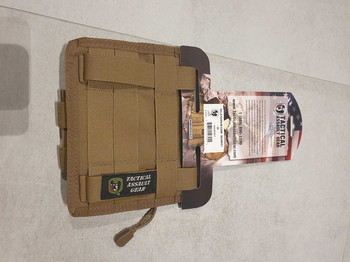 Image 2 for T.A.G. MOLLE Rampage Admin Pouch - Coyote