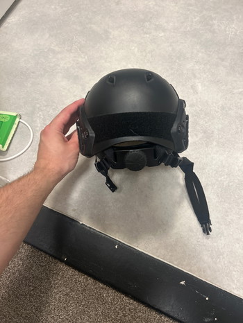 Bild 2 für Helm