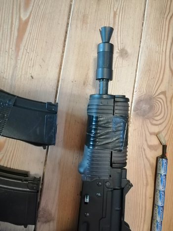 Bild 3 für CYMA CM.045 AK74su metal