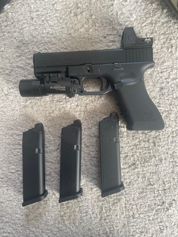 Bild 2 für Glock17 met accessoires Nieuw!