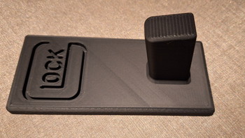 Image 2 pour Glock stand.