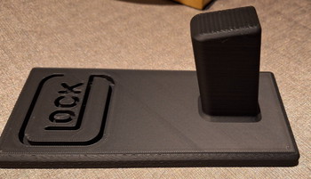 Image 3 pour Glock stand.