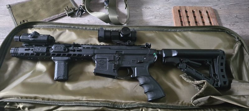 Afbeelding 1 van M4 g&g