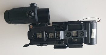 Bild 4 für Eotech 558 red dot and G33 magnifier op riser