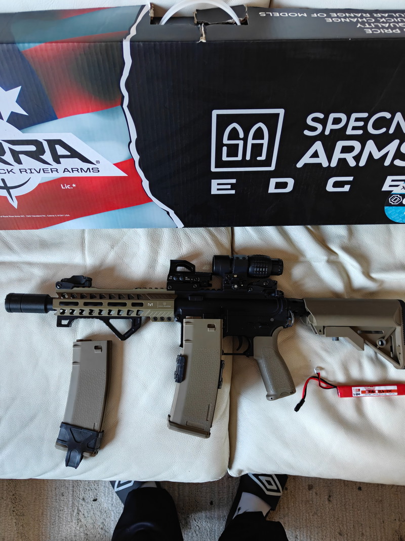 Imagen 1 de Specna Arms E17 Edge met extra's