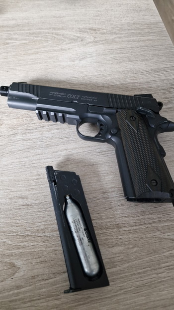 Bild 3 für Complete Airsoft Kit G&G TR16 MBR 308 en Colt 1911 plus accessoires