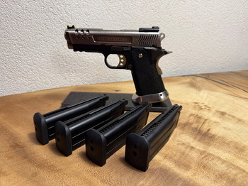 Bild 4 für We baby hi-capa 3.8 met 4 mags