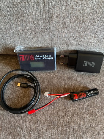 Image 2 for TITAN chargeur + batterie JST HPA TITAN