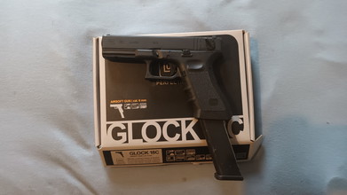 Image for Glock 18c umarex + gilet tactique