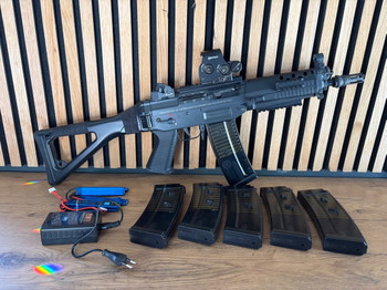 Image 4 for ICS Sig 552-2 Commando