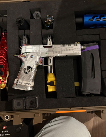 Afbeelding 5 van Hi capa (dr black , la capa , masterpiece )