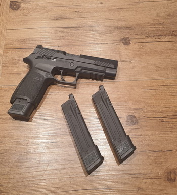 Image 8 for VFC Sig Sauer P320-M17 met 3 originele mags