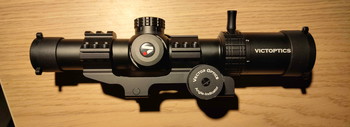 Afbeelding 2 van Victoptics S6 1-6 LPVO + mount