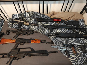 Imagen para Einde Hobby Sale (Replicas, mags, toebehoren, etc)