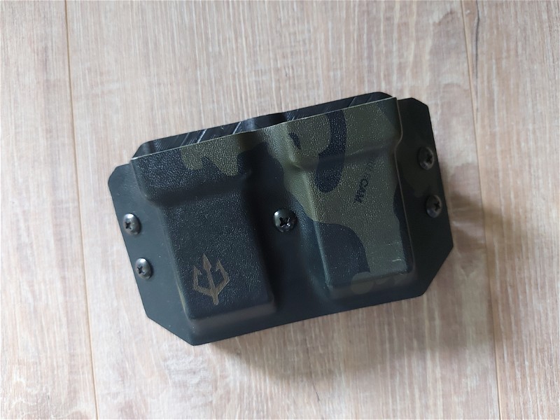 Image 1 pour Black Trident MCB kydex G17/19 double mag holster