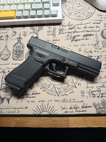 Image 3 pour Glock 17 Raven