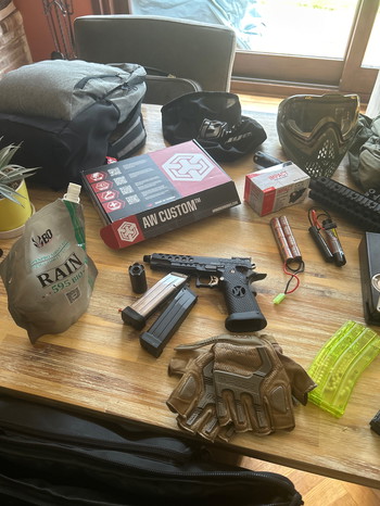 Afbeelding 3 van Volledig set voor beginnende airsofter