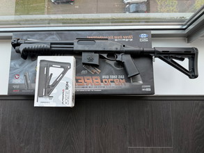 Image pour Tokyo Marui M870 Breacher HPA + acetech tracer + m4 adapter en carbine stock