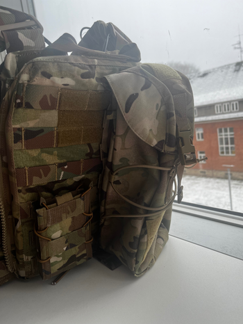 Image 5 for repro: CRYE CAGE Tactical Plate Carrier setup