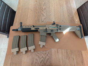 Bild für Tokyo Marui Scar L