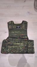 Bild für Flecktarn plate carrier met set pouches