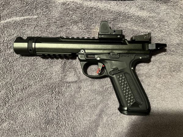 Image 1 for AAP-01 Mamba Fulltuned with Steel Internals