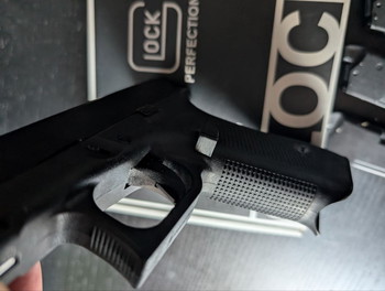 Umarex Glock 17 + 3 mags – 3. kép
