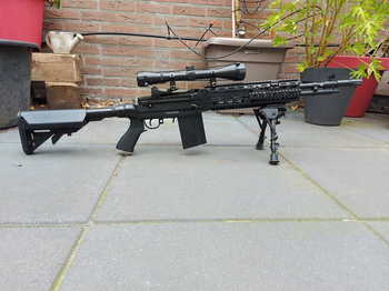 Afbeelding 2 van CYMA Sport Full Metal M14 EBR (dmr)