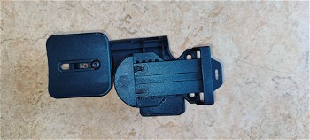 Afbeelding 2 van Glock 17/18/19 Light bearing holster