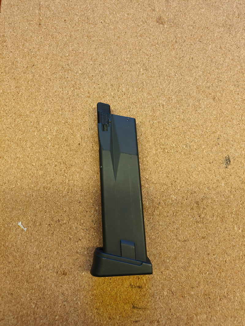 Image 1 for Cybergun Taurus PT24 CO2 magazine