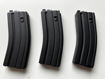 Image 3 for Genuine Daniel Defence Genuine L85A2 Black rail with 8 Ergo ladder covers, WE M4 Open Bolt GBB 30rds Magazine V3, Begadi M14 Mags