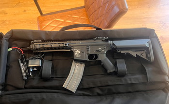 Bild 2 für Specna arms Marine M4 + 2x dye i5