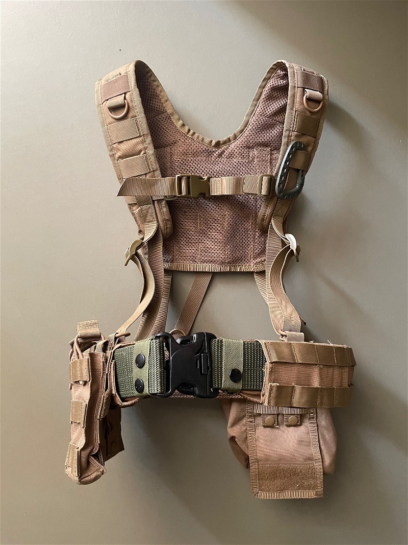 Afbeelding 1 van H-Harnas met battle belt en pouches