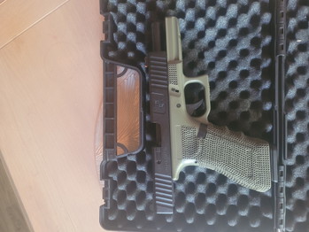 Image 3 for Delta Armory P04 GBB + flashlight NIEUW