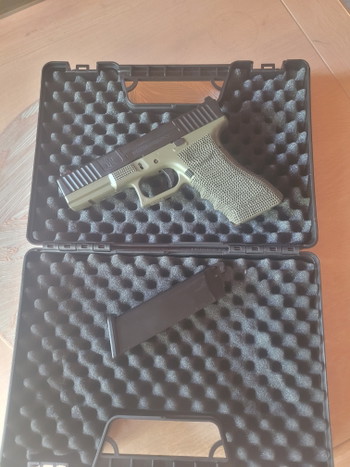 Image 4 for Delta Armory P04 GBB + flashlight NIEUW