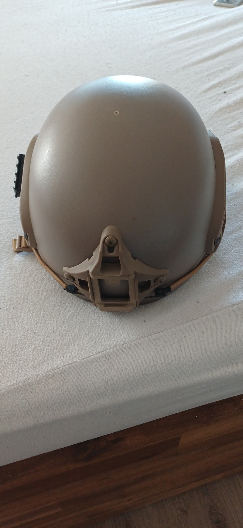 Imagen 1 de FMA Helmet Coyote