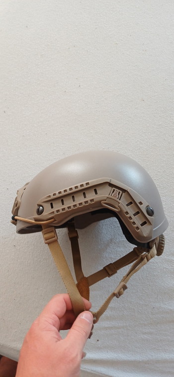 Imagen 5 de FMA Helmet Coyote