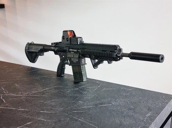 Bild 3 für VFC/Umarex HK417D met Mosfet (nieuwstaat) + 4 magazijnen + angled grip (AEG)