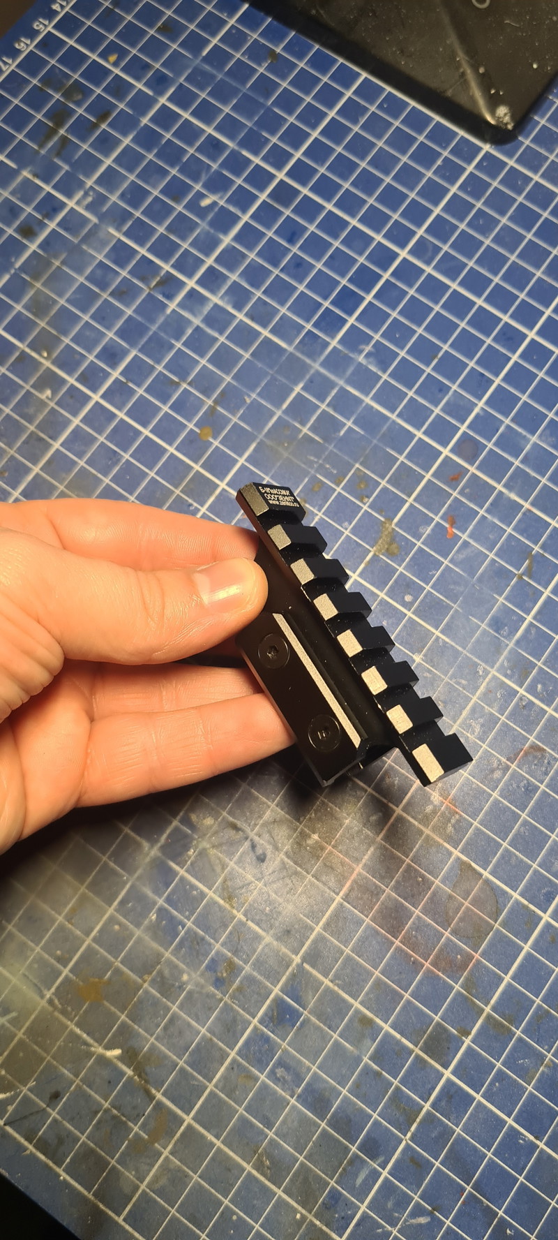 Image 1 for B-18 rail voor AKS74U