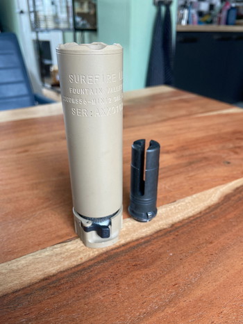 Imagen 2 de Te koop; Surefire socom 556 mini 2 replica